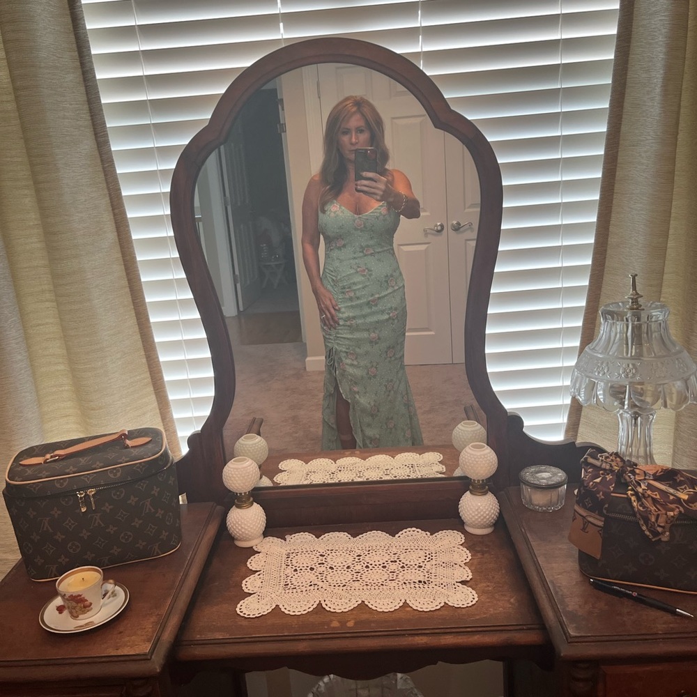 Floral Green Maxi Dress - Picture 16 of 16